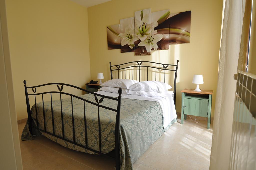 Ciao Hotel & Residence - Apartments Conversano Dış mekan fotoğraf